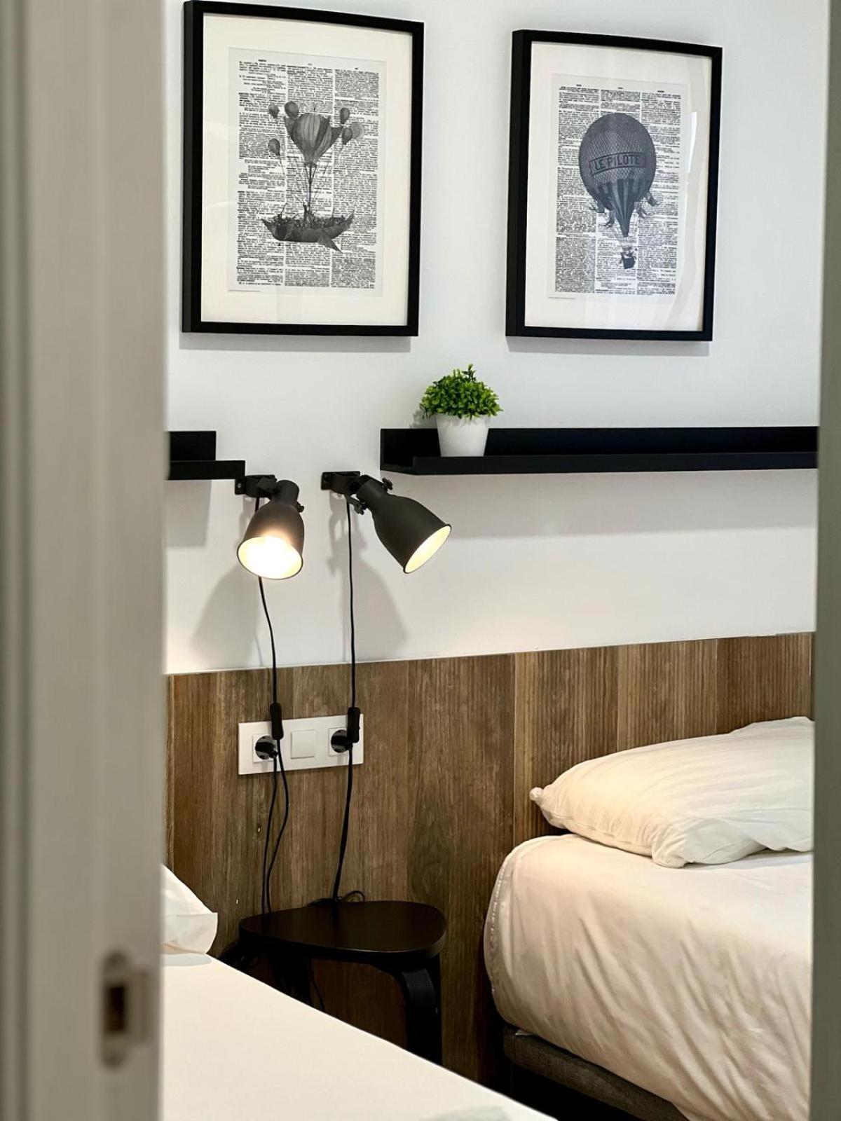 Apartamentos De Pradas Валенсія Екстер'єр фото